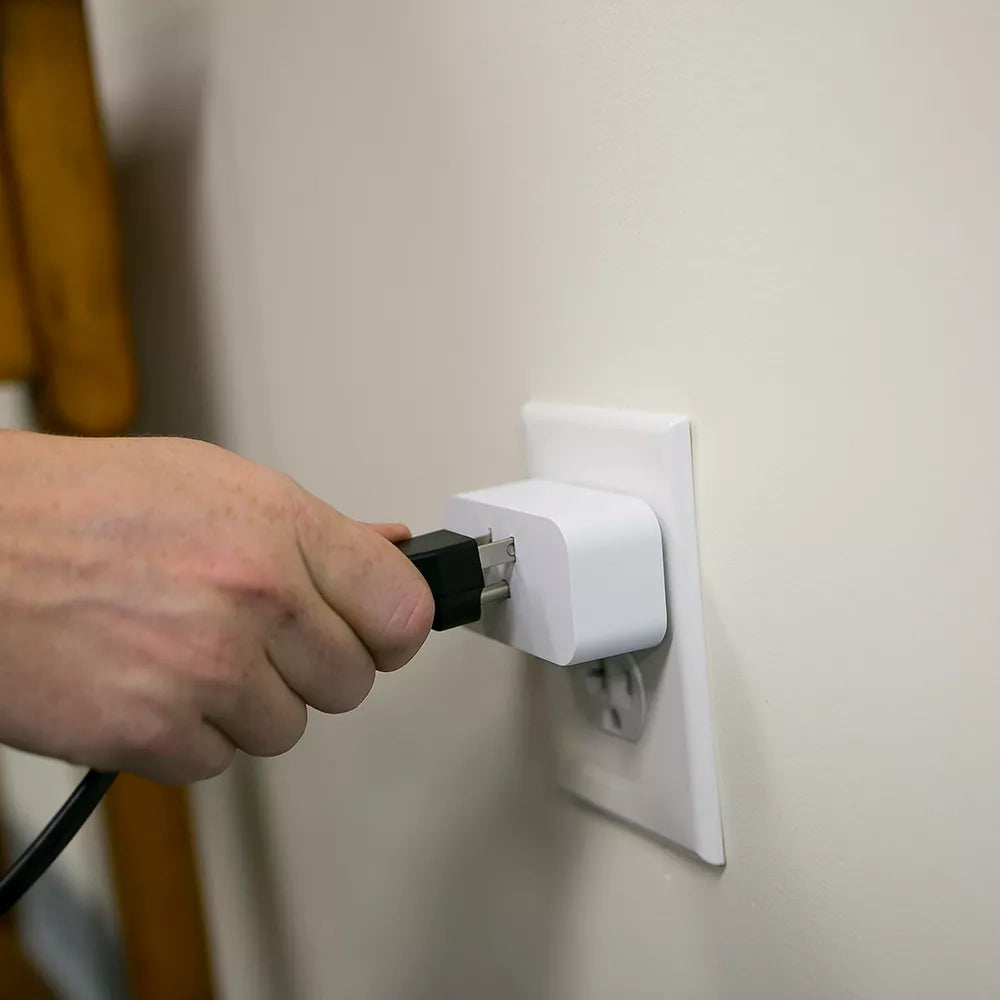 Wi-Fi & Bluetooth Smart Plug with Remote App and Voice Control